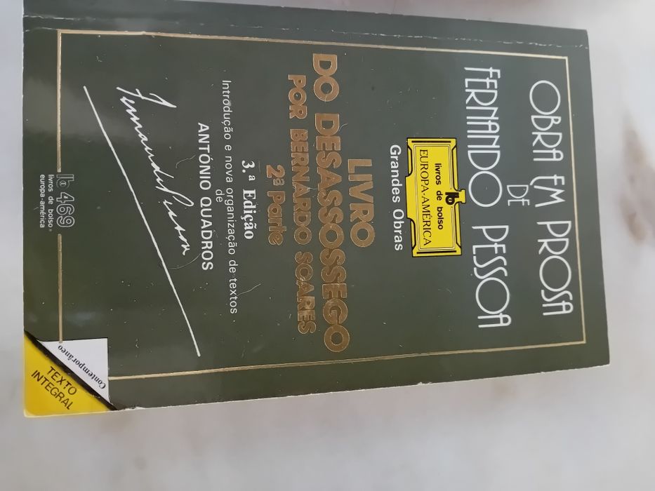 Conjunto de 3 Livros Diversos