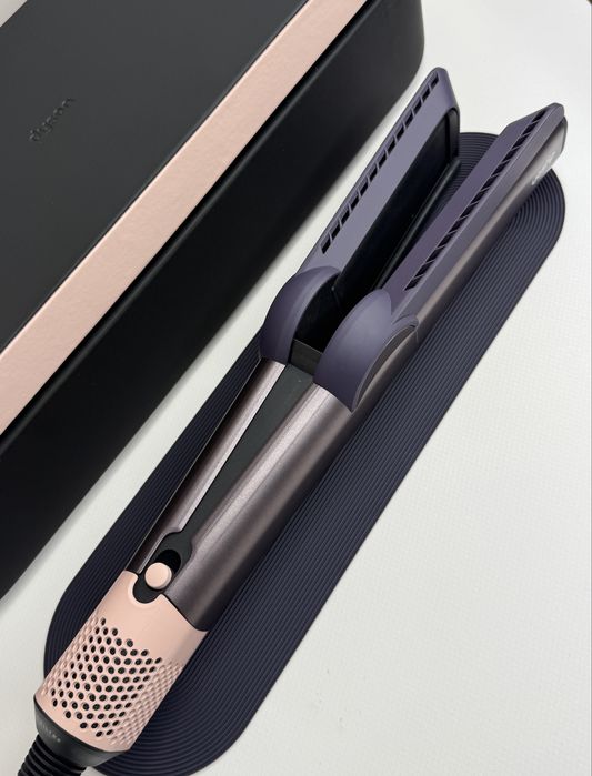Dyson Airstrait straightener Jasper plum з кейсом