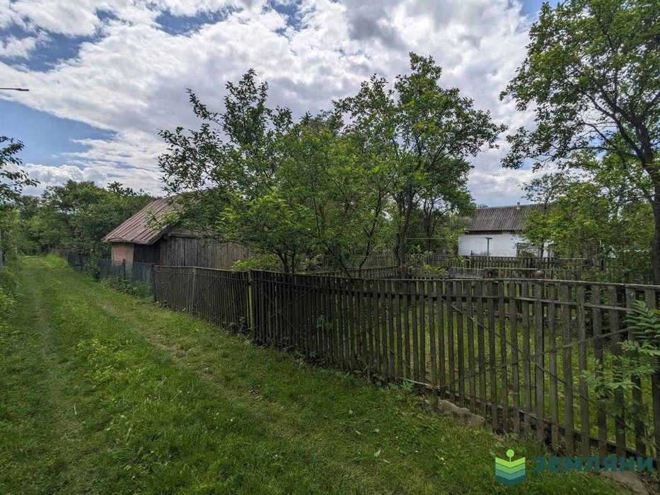 Продається земельна ділянка  розташована в с. Павлівка (8)