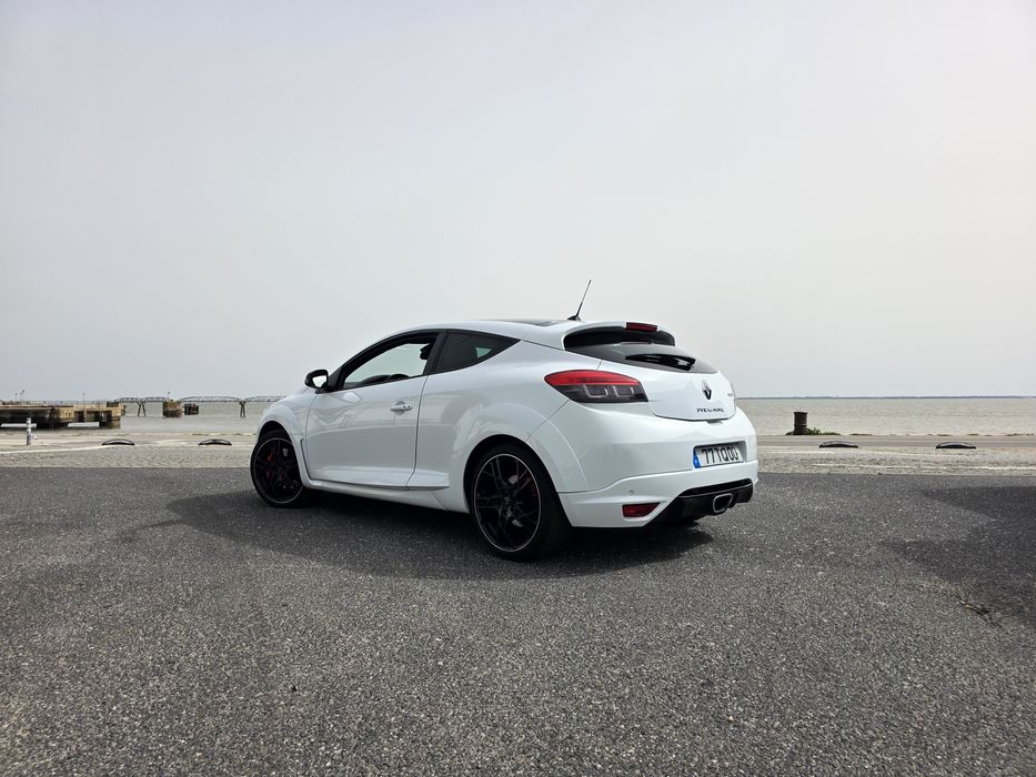 Renault Megane 3 RS 275