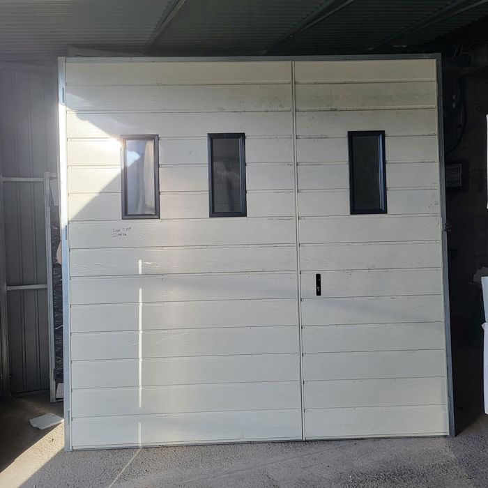 Brama garazowa, drzwi stalowe., brama do muru, brama na wymiar