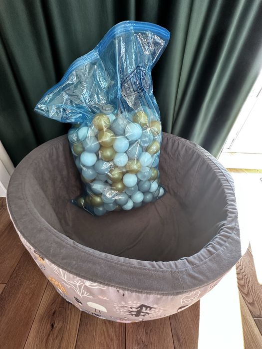 Сухий басейн дитячий