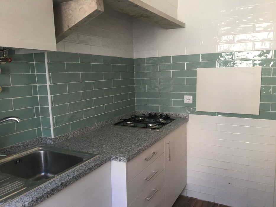 Quarto Duplo a 5min a pé da CP Queluz-Belas