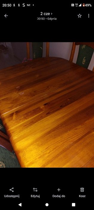 Sprzedam stół drewniany rozkładany  z 6 krzesłami