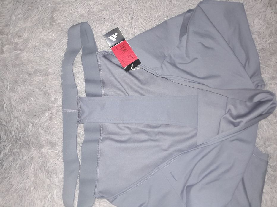 Новий кроп-топ  "Adidas" розмір XL