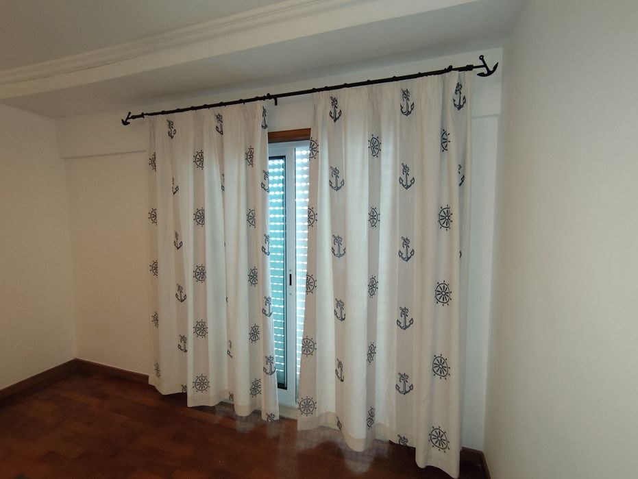 Cortinas de quarto