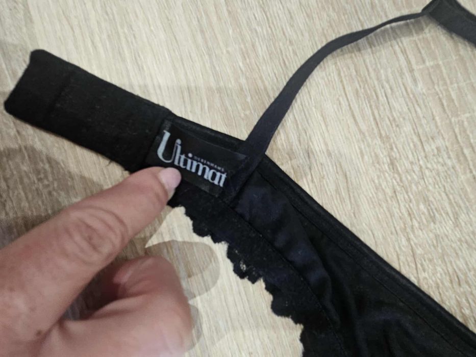 Czarny stanik biustonosz 75a Debenhams Ultimat