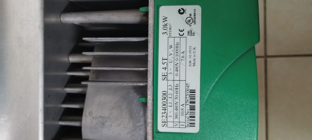 Falowniki różnej mocy