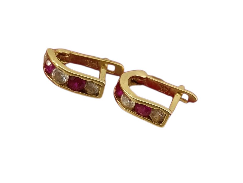 malutkie złote kolczyki 585