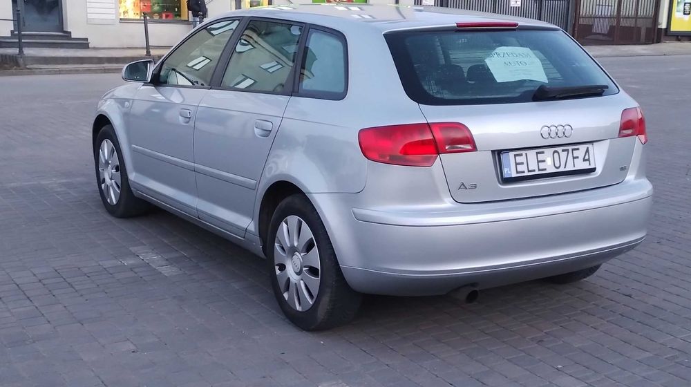 AUDI A3 1.6 MPI 5-drzwiowe