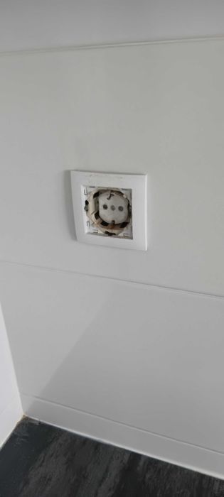 Faço pequenas reparações