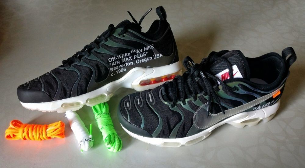 off white air max plus