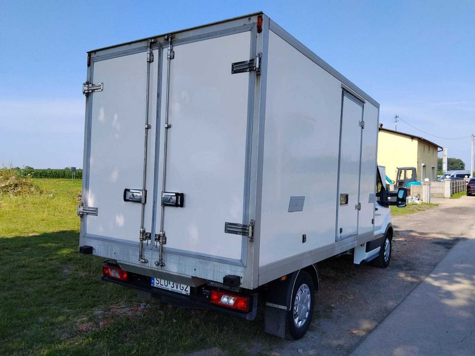 Ford Transit  Chłodnia Izoterma Carrier stan bdb