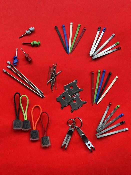 Оригинальные аксессуары для  мультитулов Victorinox