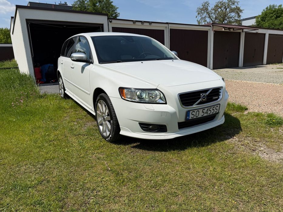 Volvo V50