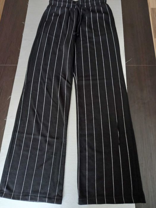 Spodnie czarne szerokie nogawki XS H&M BASIC