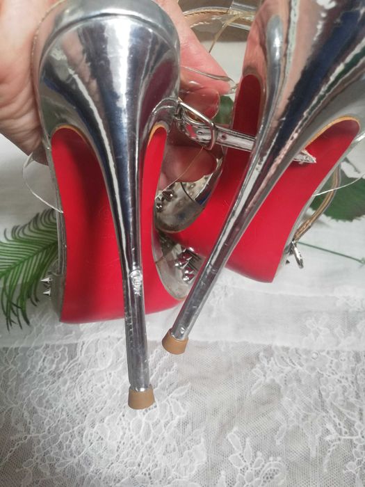 Ch. Louboutin Przezroczyste Szpilki ćwieki   rozm. 35