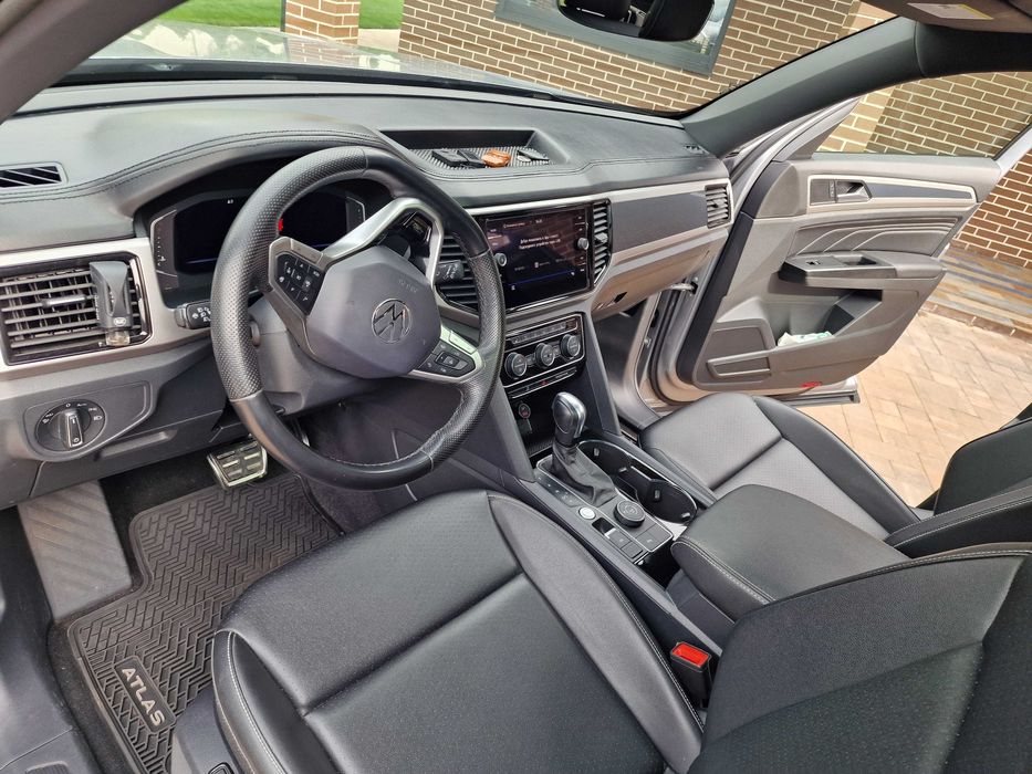 Volkswagen Atlas Cross Sport