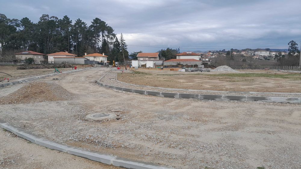 Lote de Terreno C/533.05 m2 em loteamento novo