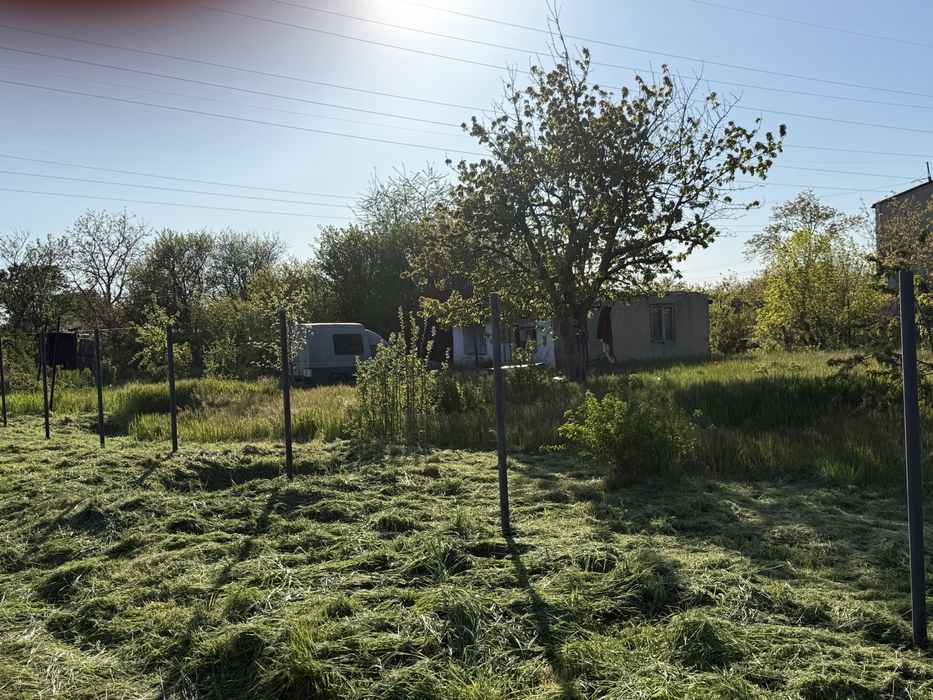 Продам ділянку с.Маки