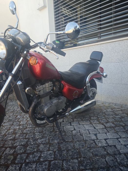 Moto Kawasaki vulcan 500