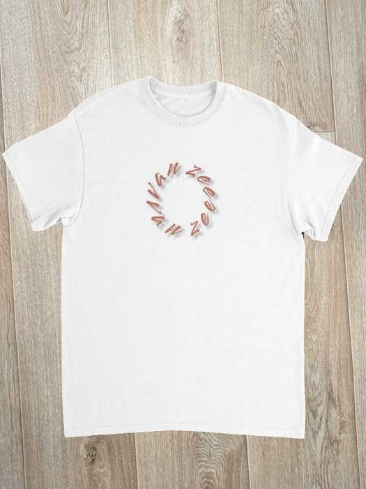 T-shirt Branca Van Zee