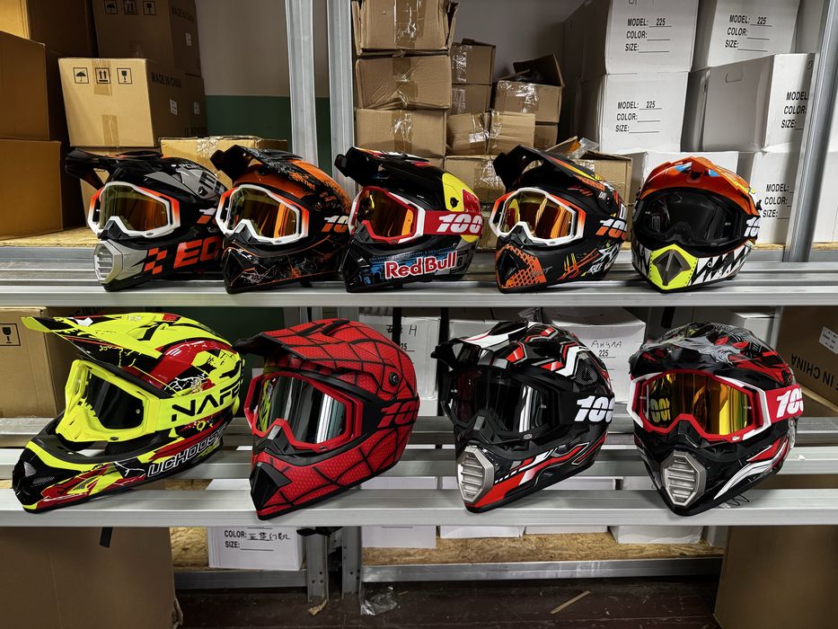 Мото шлем кроссовый эндуро