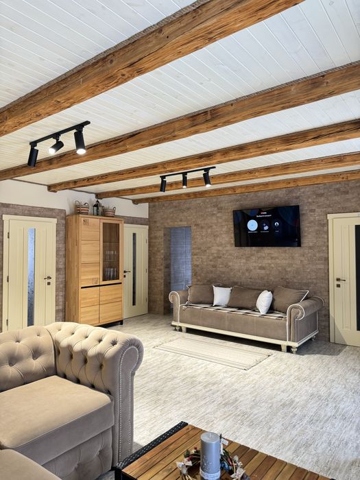 Подобова оренда будинку