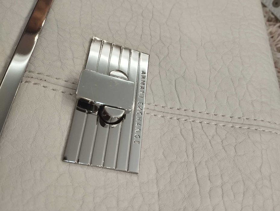 Женская сумка armani exchange