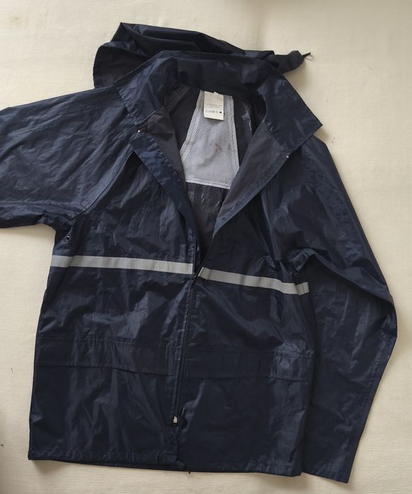 Kurtka przeciwdeszczowa roz S / 44 polyester