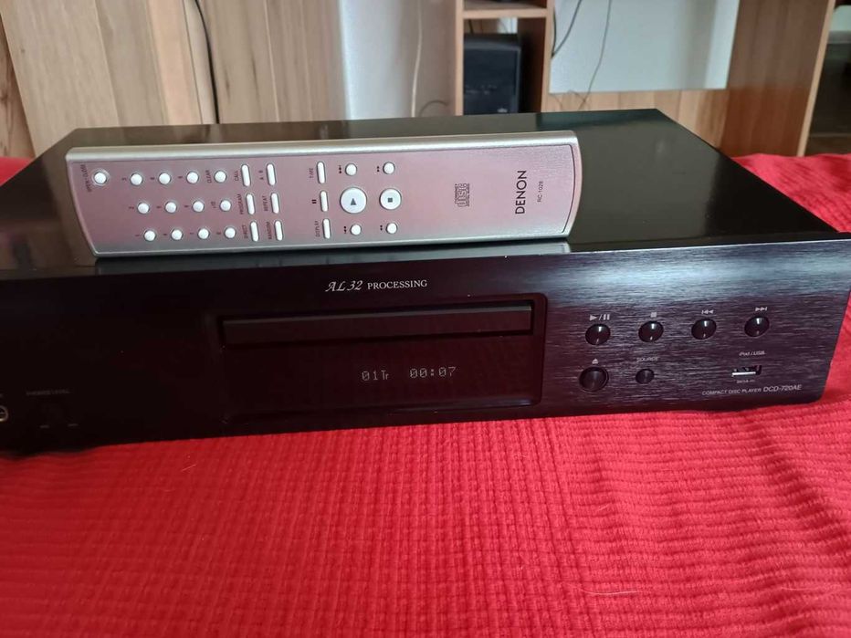 Odtwarzacz CD Denon DCD-720AE