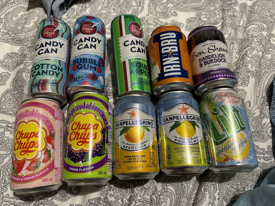 Lote de 10 Latas vazias: Chupa-Chupps; Candy Can e outras