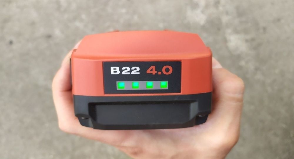 Повністю нова батарея