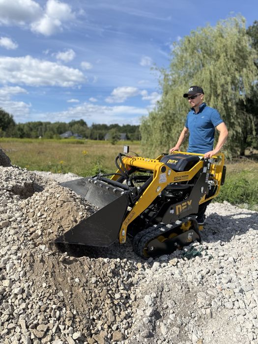 Ładowarka gąsienicowa NEX MULTI dwu sekcyjna pompa RATY 0%