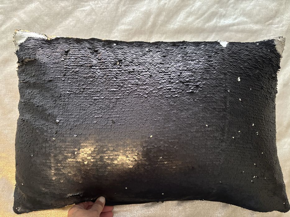 5 Almofadas preto e prata cinza com lantejolas