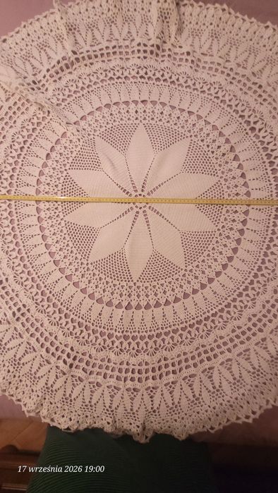 Serweta - obrus okrągły  średnica 120cm