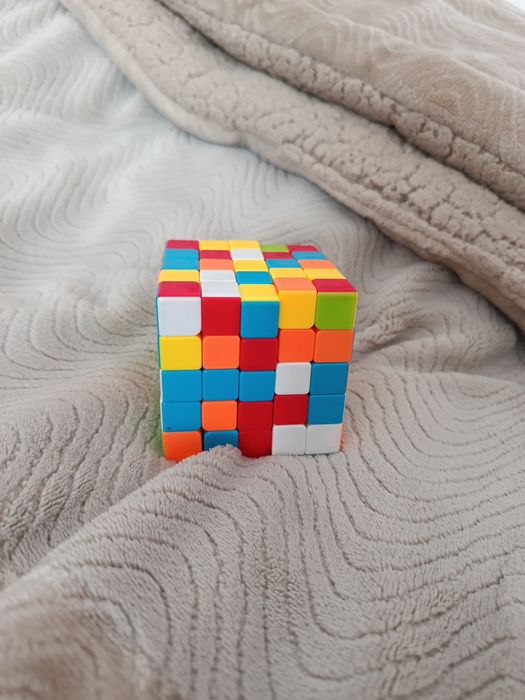 Cubo de Rubik 5×5