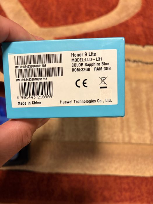 Honor 9Lite  stan dobry z pokrowcem.