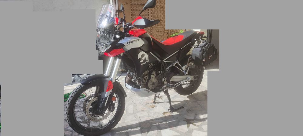 Aprilia Tuareg 660