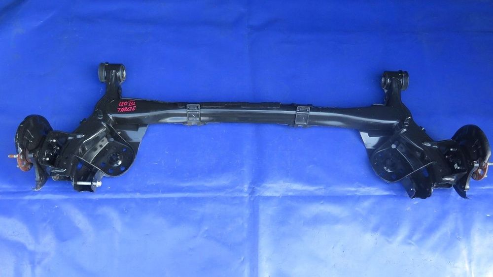 Belka / sanki tylnego zawieszenia Hyundai Bayon i20 III tarcze