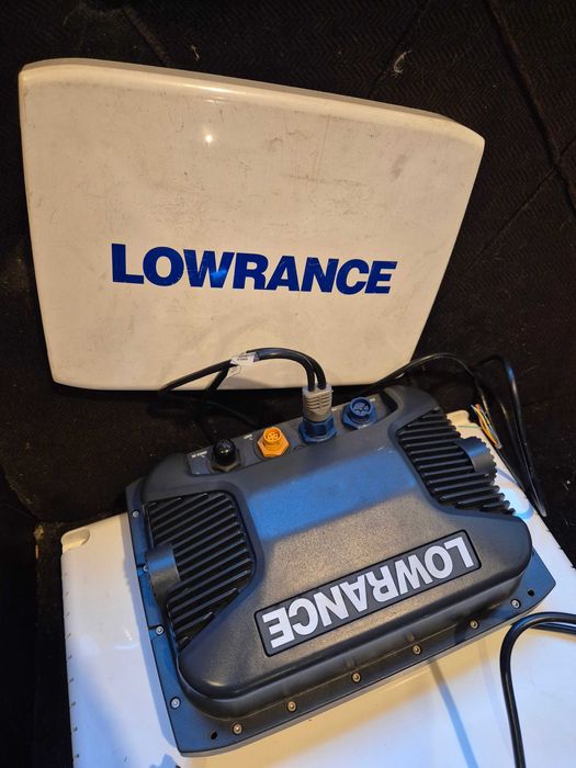 Lowrance HDS 8 echosonda ploter gps map