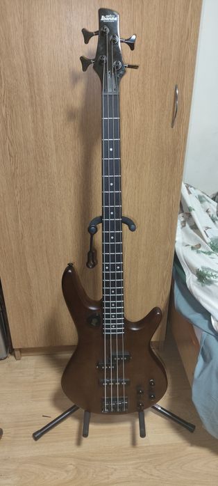 ibanez gsr200b bass
