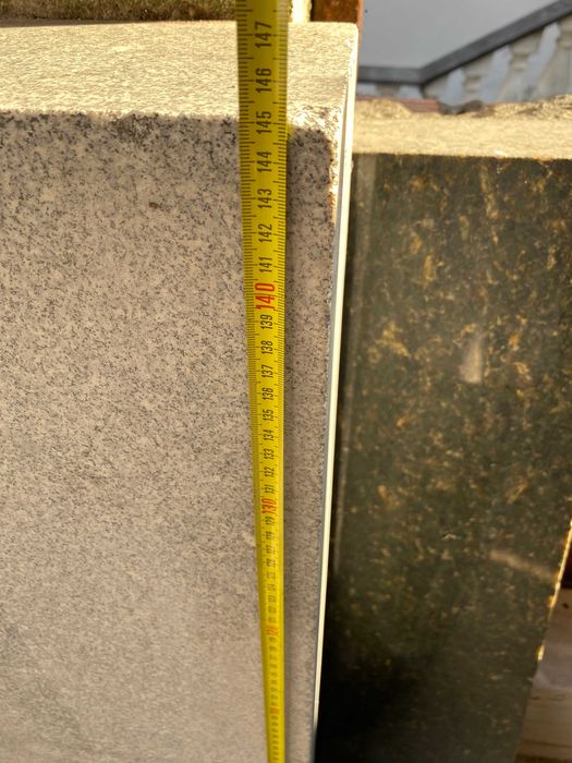 Placa Maciça de Granito Cinza (Espessura 14cm)