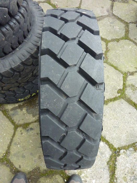 Opona używana przemysłowa 7.00-15 7.00R15 DOUBLE COIN 200zł W1186