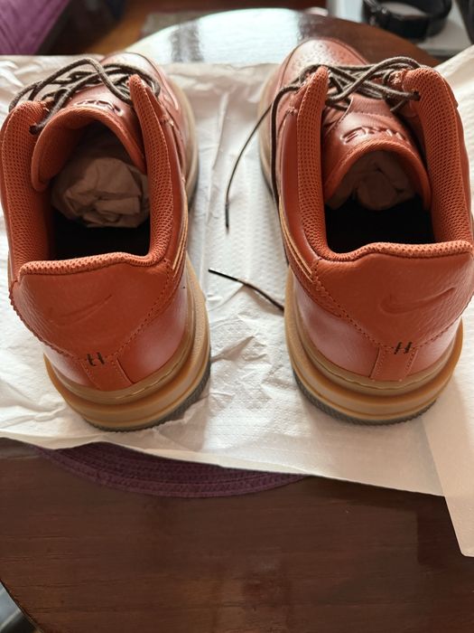 Nike Air Force 1 Luxe