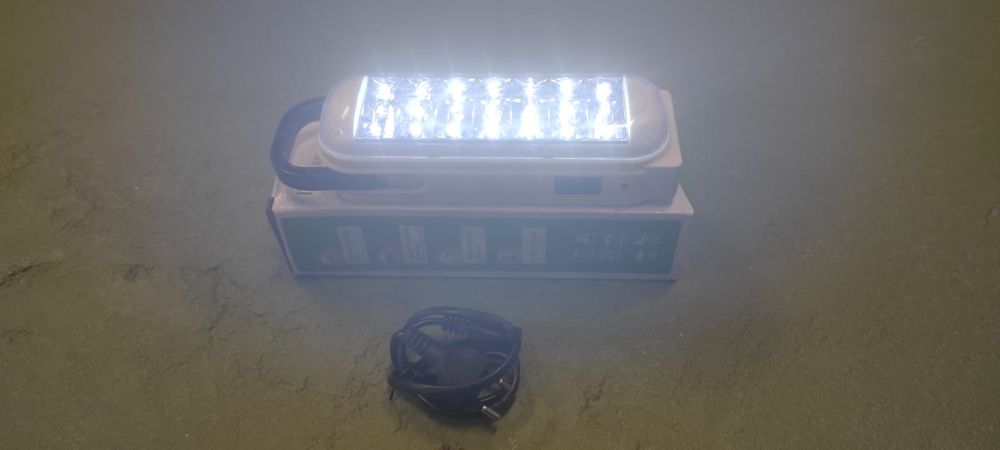 Lanterna LED (Recarregável; NOVA)430452211608473602