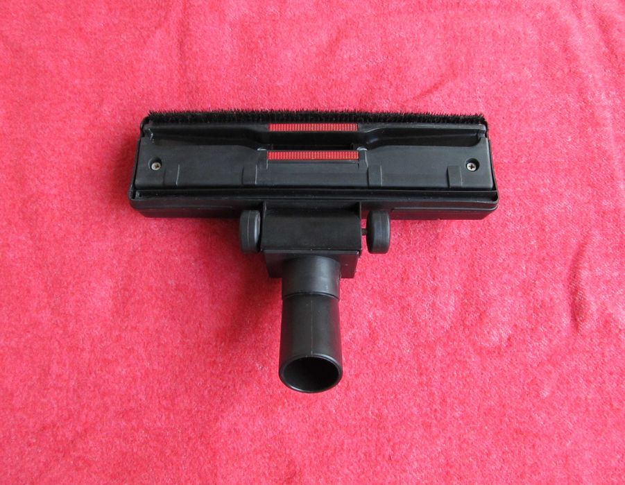 Щетка для пылесоса ковровая, диам.32мм