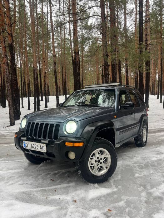 Продам Jeep Cherokee 2.5tdi Механіка!