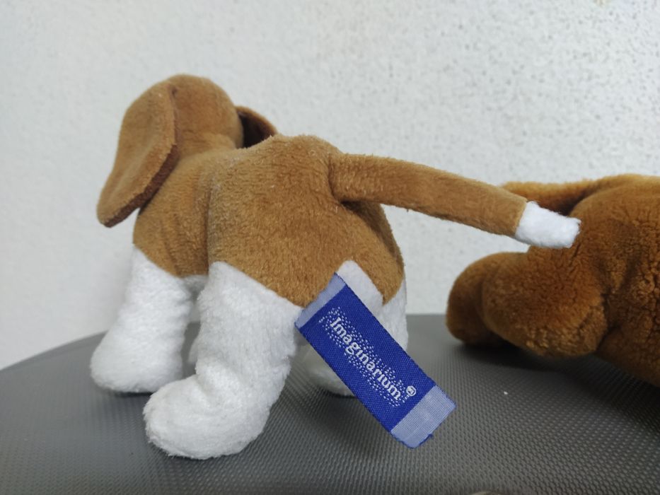 Conjunto de 2 Peluches de Cãezinhos