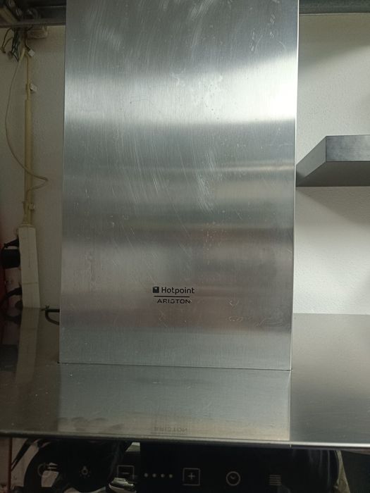 Exaustor Ilha Hotpoint Ariston